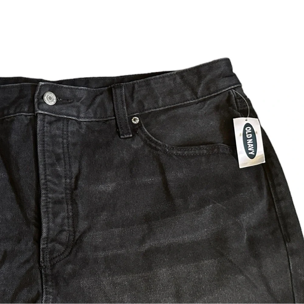 Old Navy O.G. High Rise Cutoff Jean Shorts Black Wash Size 16 NWT Distressed Hem